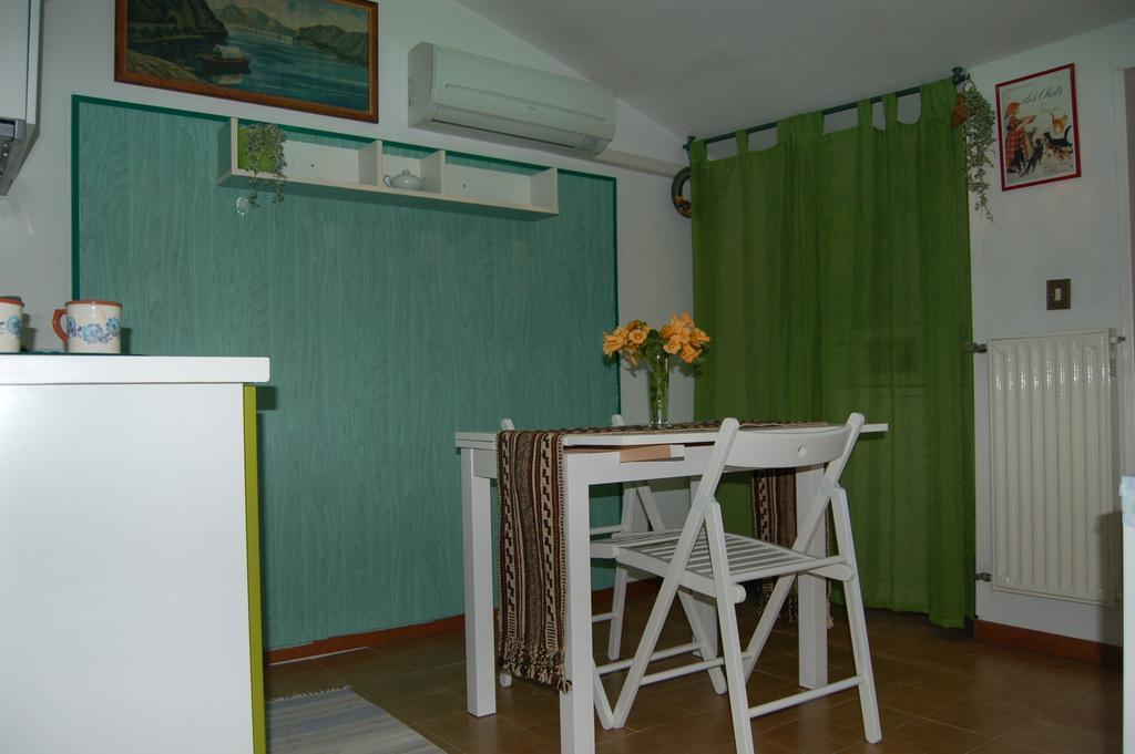 Le Coin Vert Fregenae Room photo