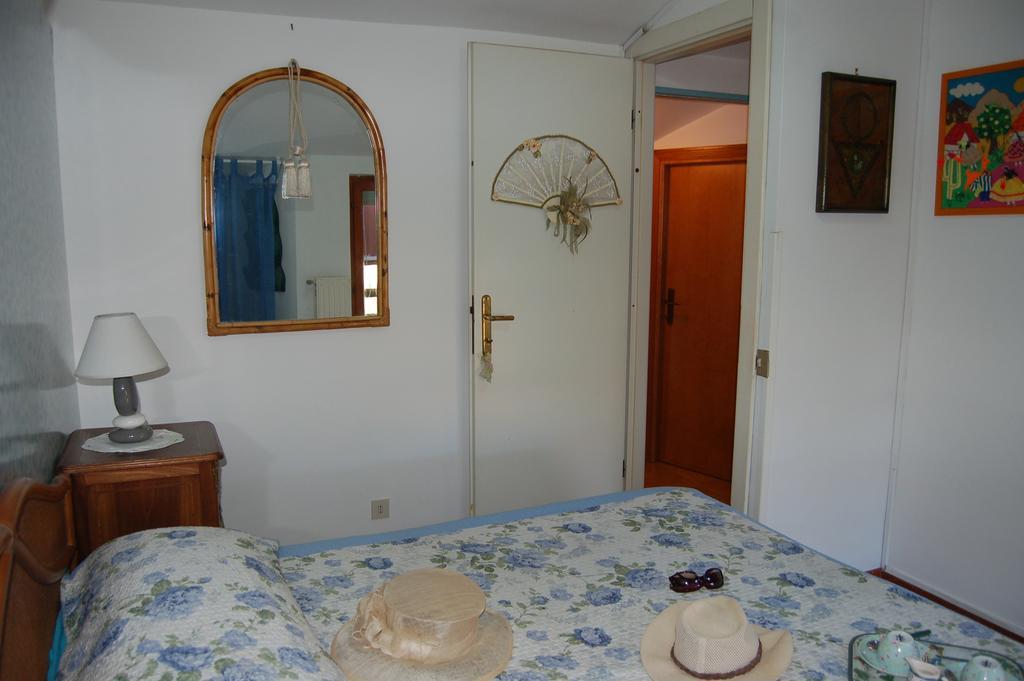 Le Coin Vert Fregenae Room photo